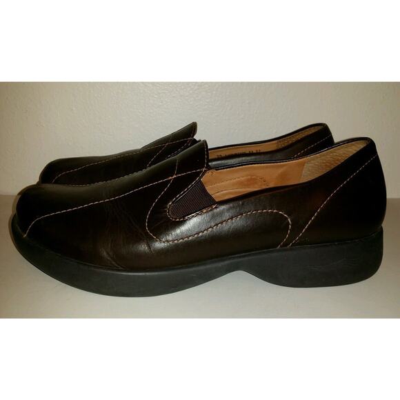 Dansko Shoes - DANSKO Brown Loafers Curved Stitching